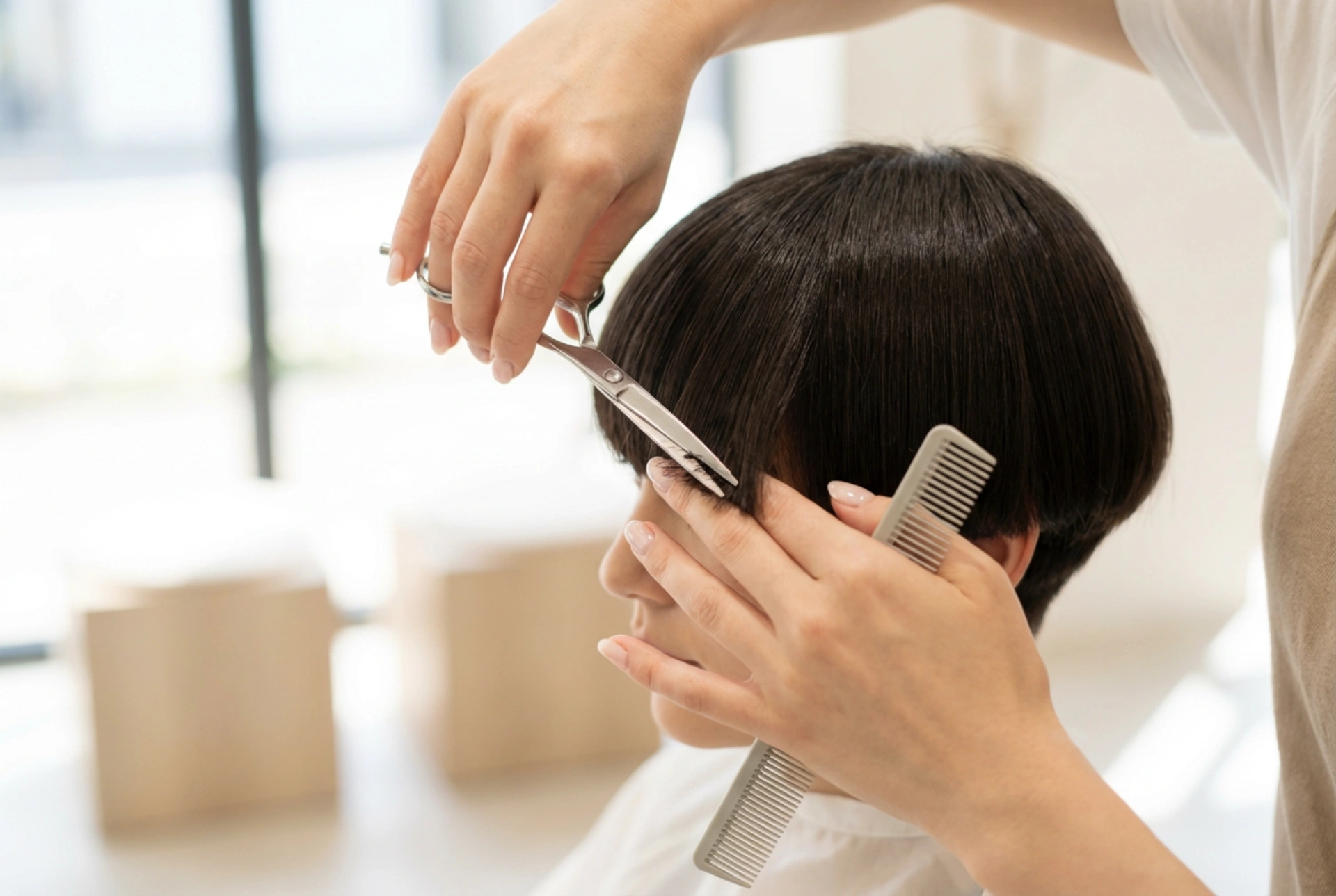 Paž frizura u praksi: Kako postići savršeni izgled korak po korak